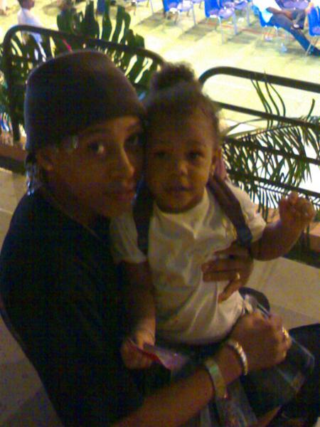 lovers_972 and la nana